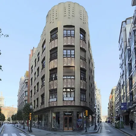 Urban Blue, Blue 아파트 기욘